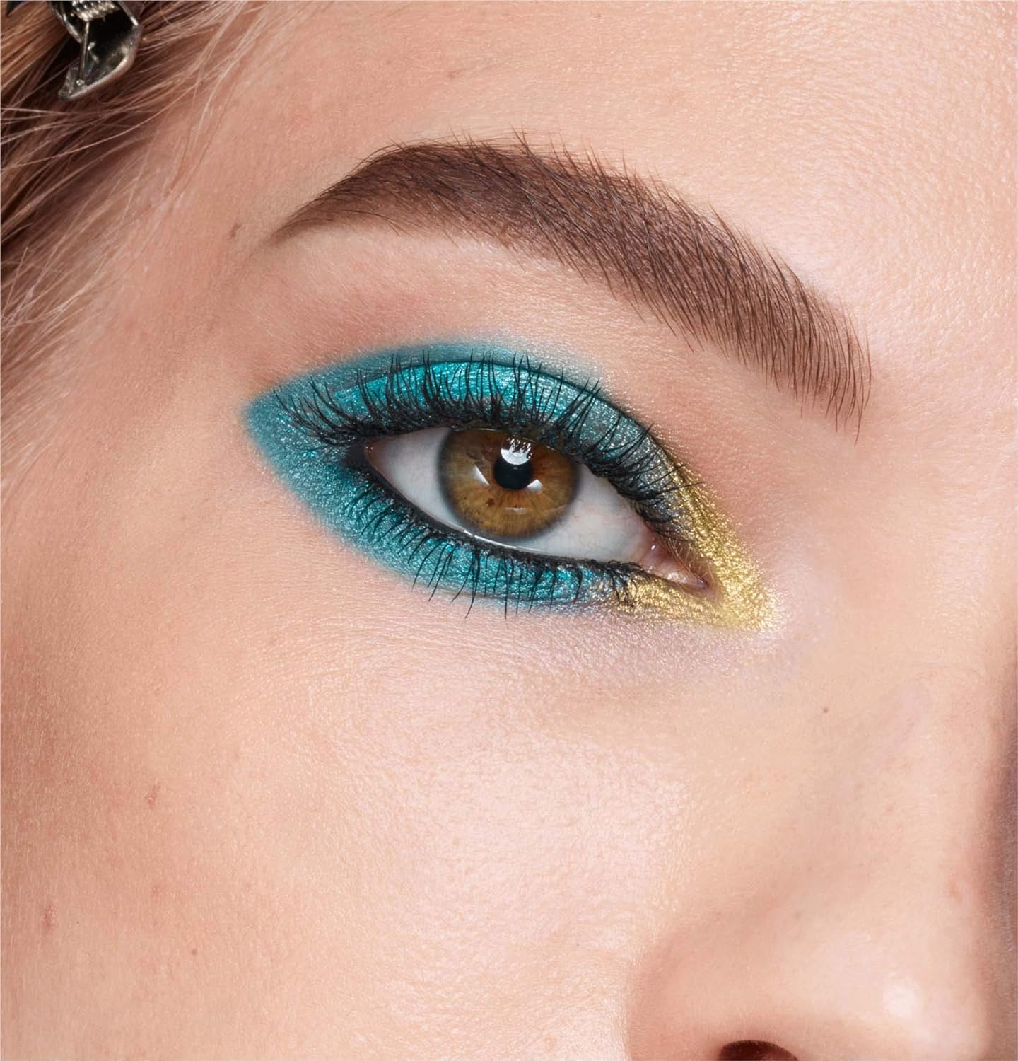 COVERGIRL Peacock Flare Mascara,