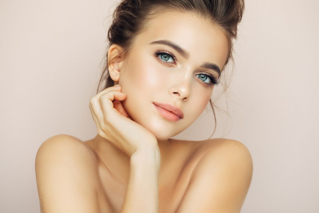 L'Oreal Paris Makeup True Match Lumi Glow Amour Glow Boosting Drops,