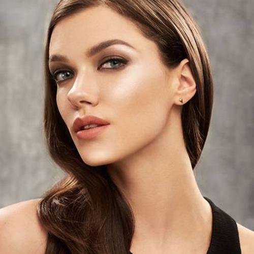Maybelline Face Studio Master Strobing Stick Illuminating Highlighter,
