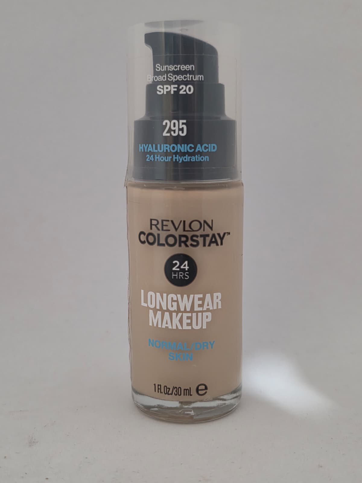 Revlon ColorStay Liquid Foundation Makeup, Normal/Dry Skin, SPF 20, 295 Dune