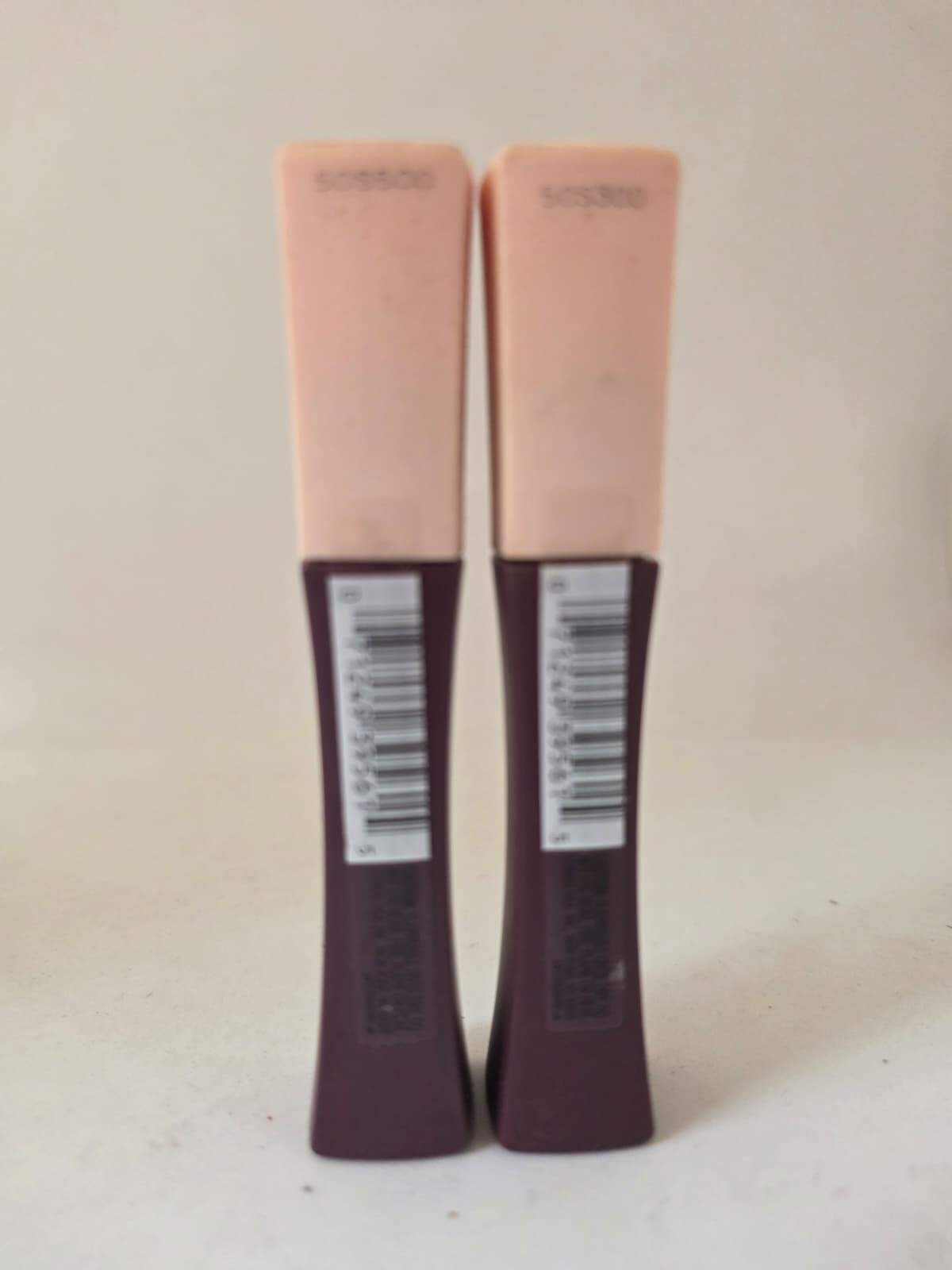 2X L'Oréal Paris Infallible Pro-Matte Liquid Lipstick Les Macarons, #830 Blackcurrant