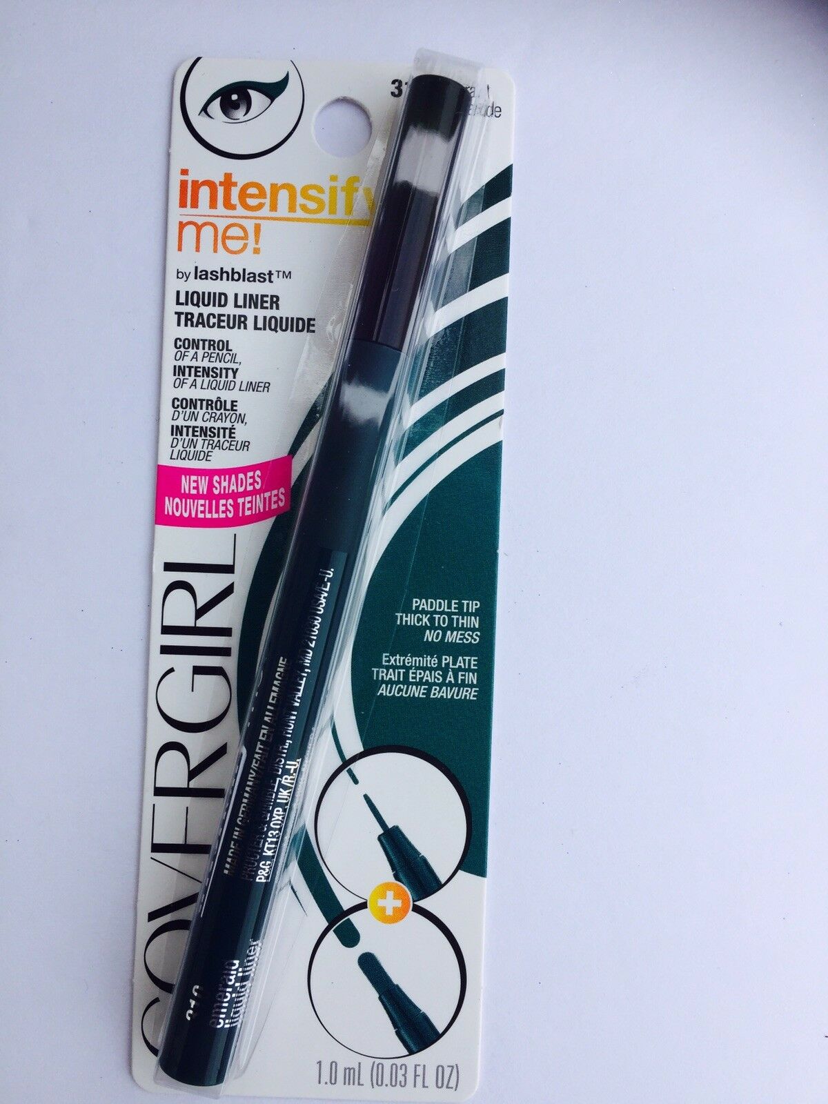 COVERGIRL Intensify Me! Liquid Eyeliner,