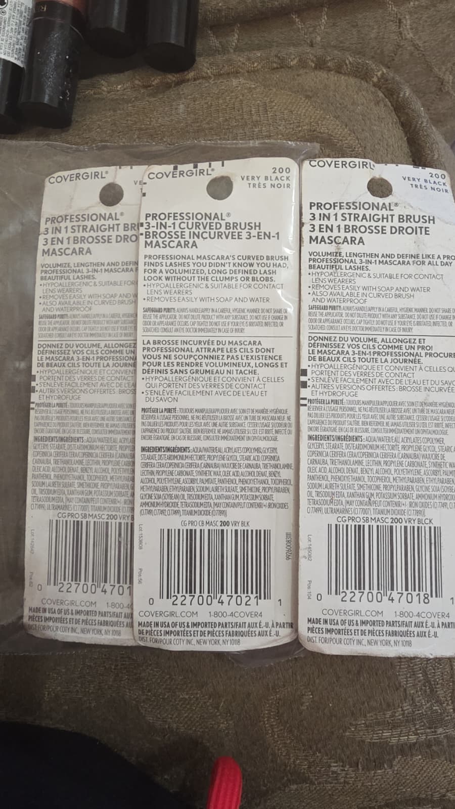 3X CoverGirl Professional 3-in-1 Mascara, 200 Very Black
