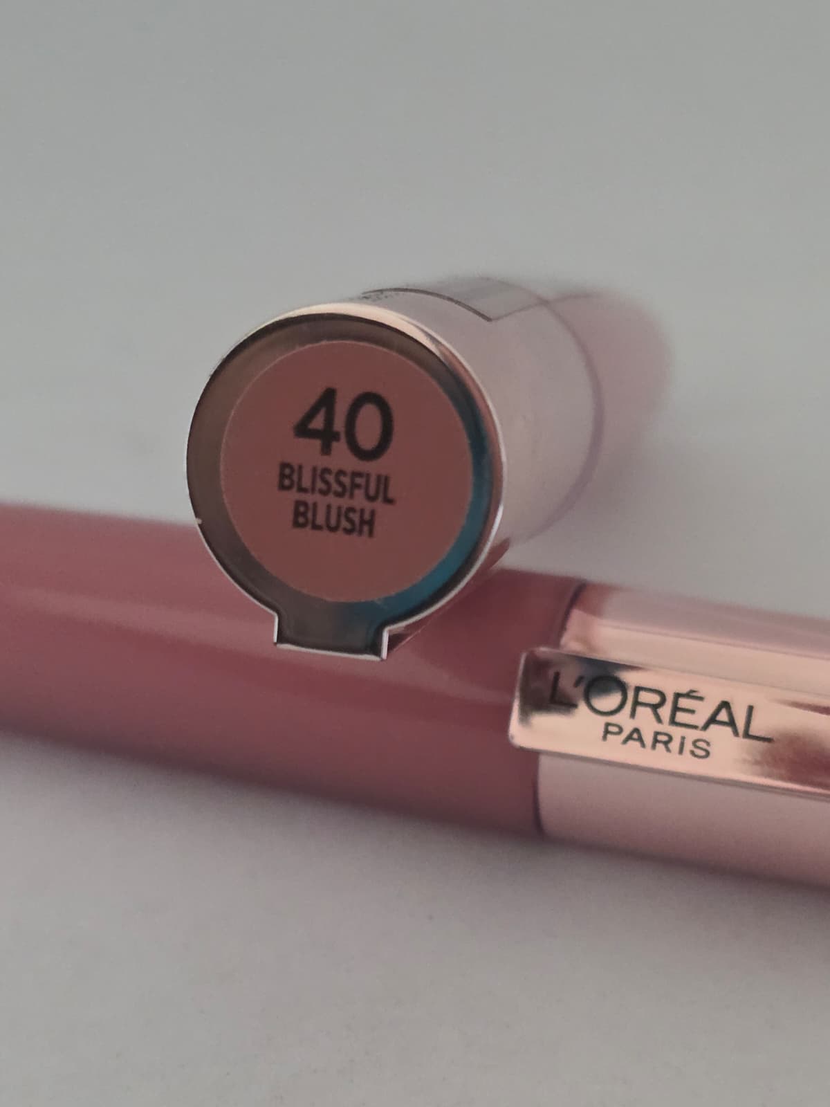 2X L'Oreal Paris Glow Paradise Hydrating Tinted Lip Balm-in-Gloss, 40 Blissful Blush