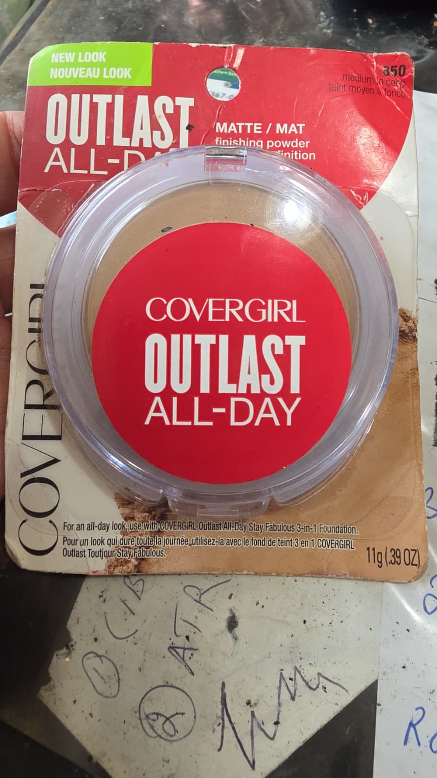 COVERGIRL Outlast All-Day Matte Finishing Powder, Medium to Deep