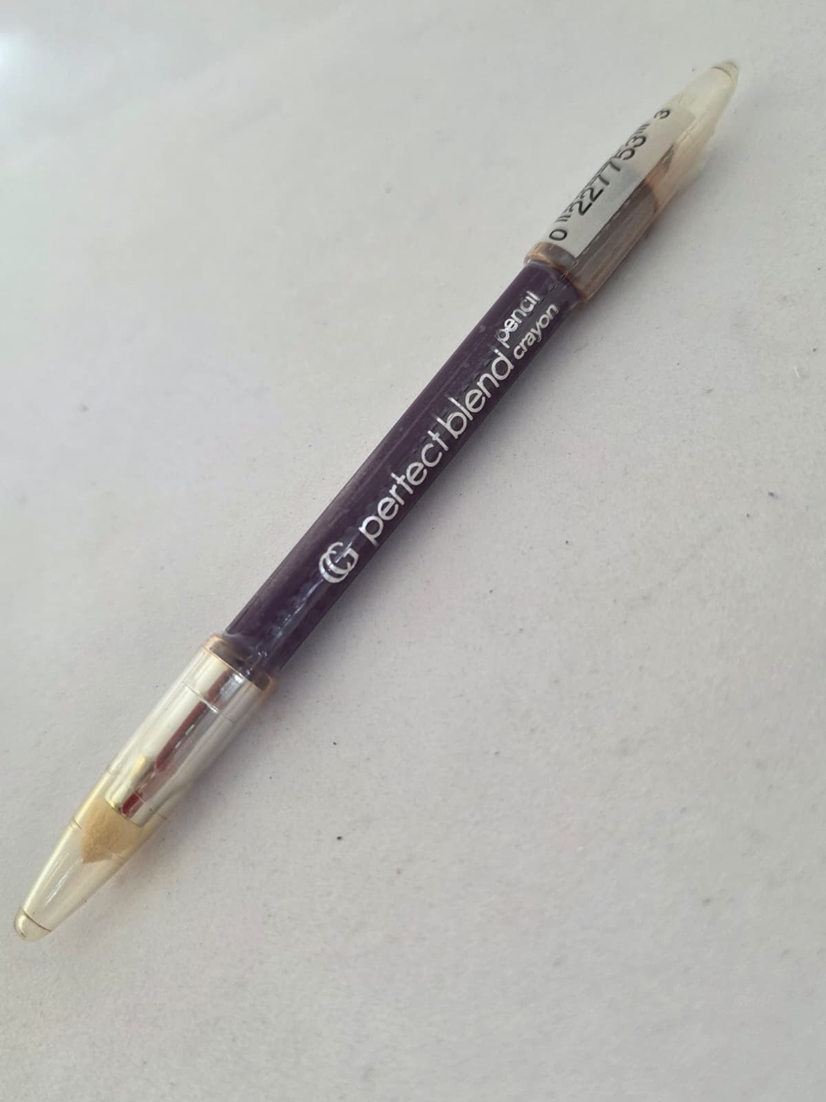 COVERGIRL Perfect Blend Pencil Crayon w/ Smudger, Sheer Purple | HARD TO FIND