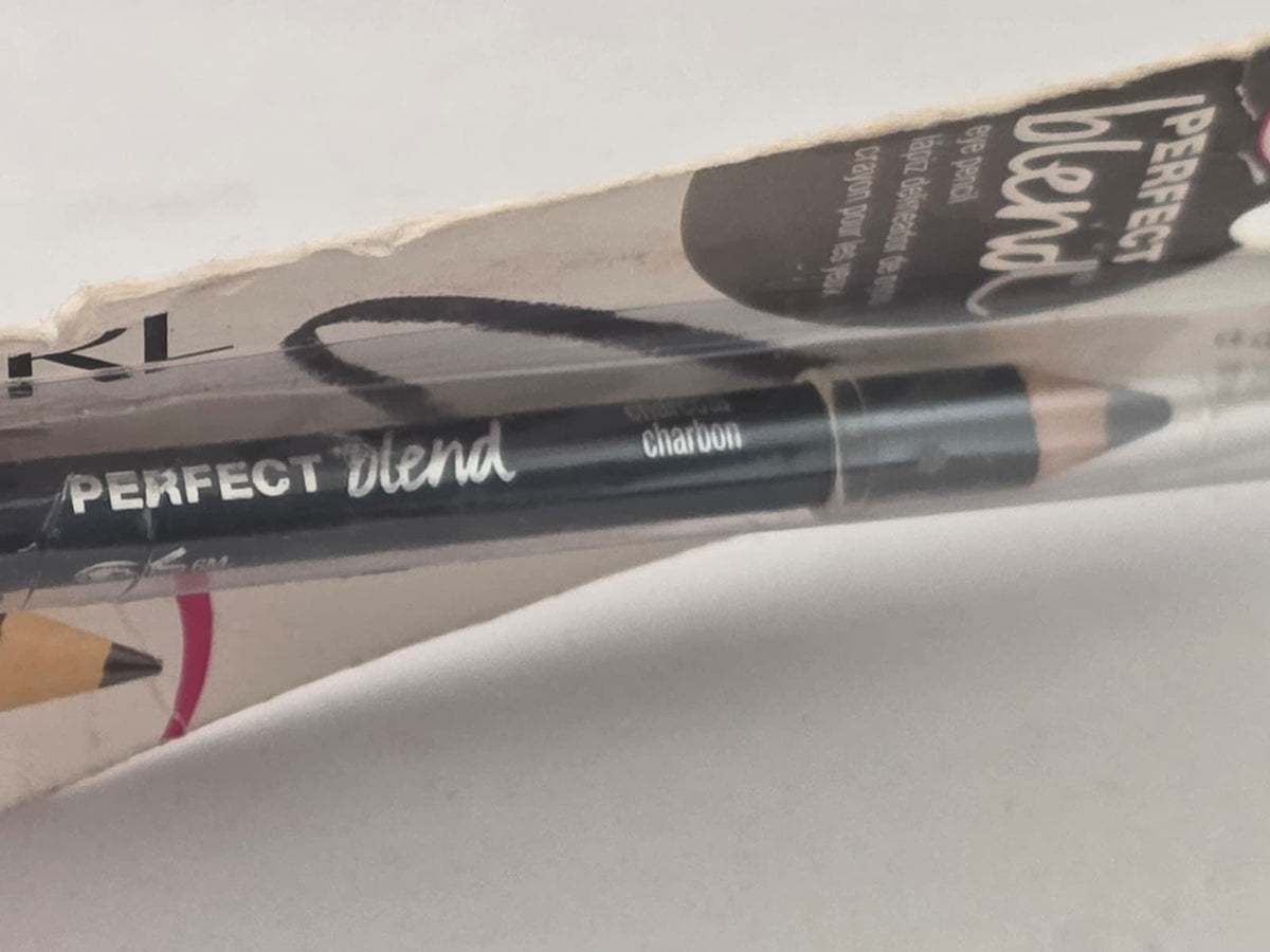 COVERGIRL Perfect Blend Pencil, 105 Charcoal HARD TO FIND