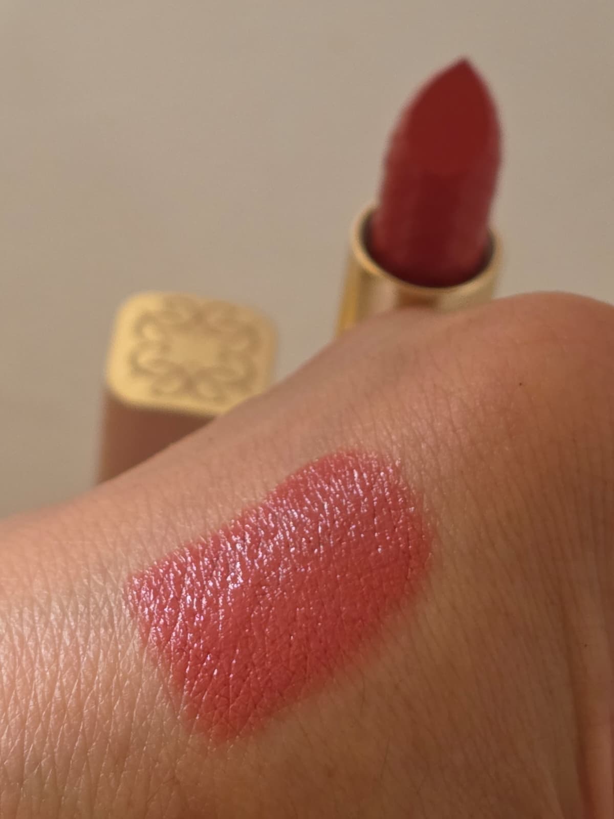 2X L'Oréal Paris x Elie Saab Limited Edition Color Riche Satin Lipstick, 01 Musc Impact