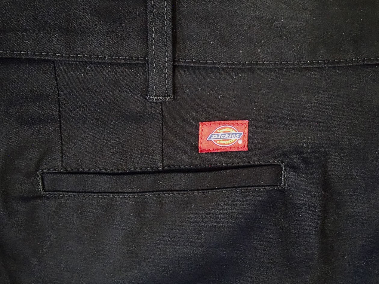Dickies Women's Plus-Size Relaxed Straight Stretch Twill Pant, Size 22W