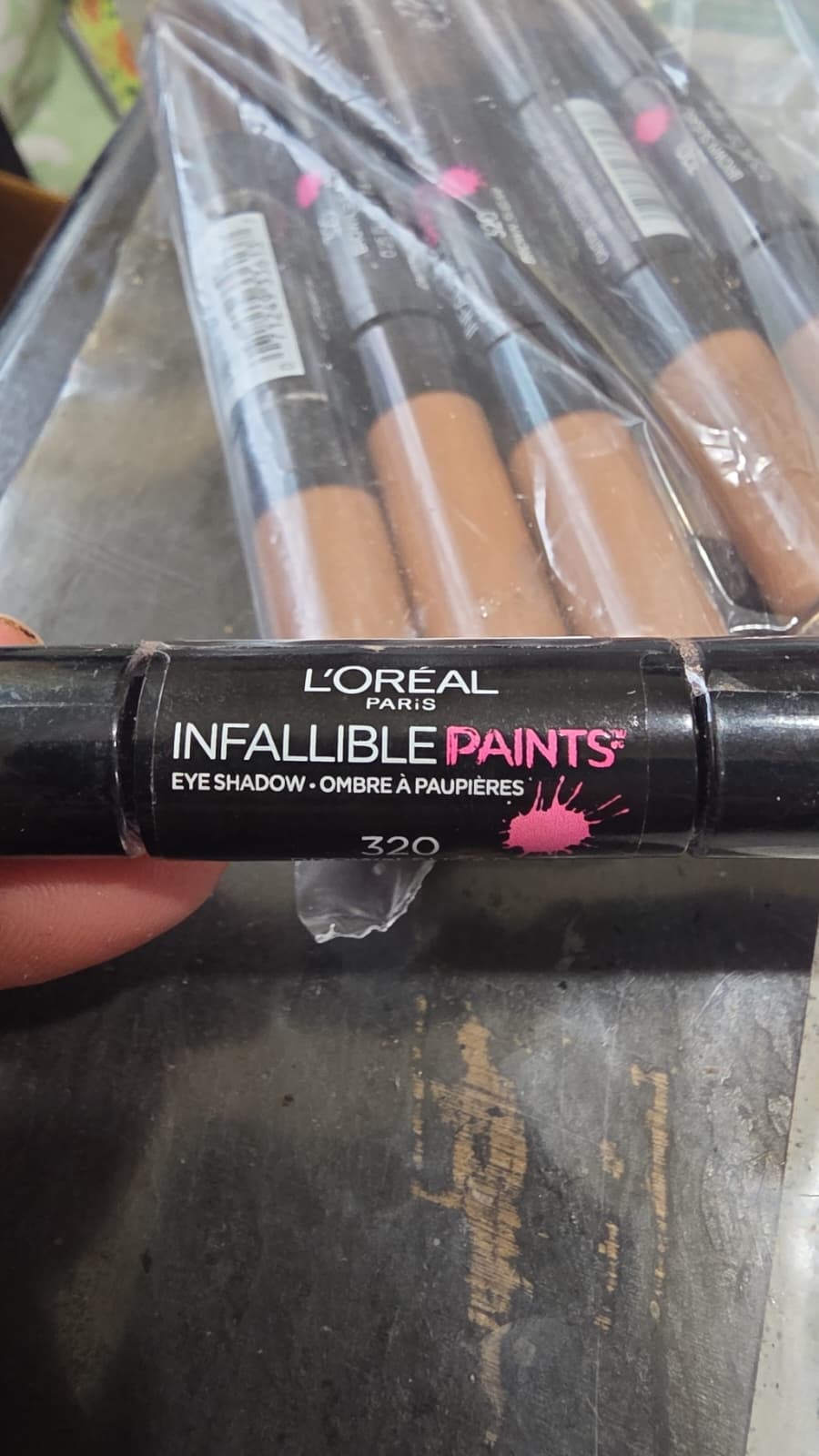 2X L Oreal Paris Infallible Paints Eye Shadow, Brown Sugar #320