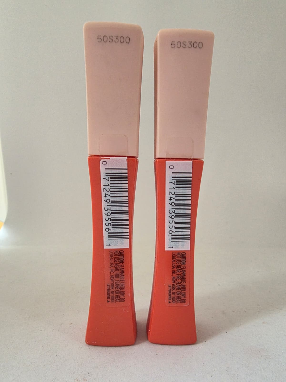 2X L'Oréal Paris Infallible Pro-Matte Liquid Lipstick Les Macarons, #826 Mademoiselle Mango